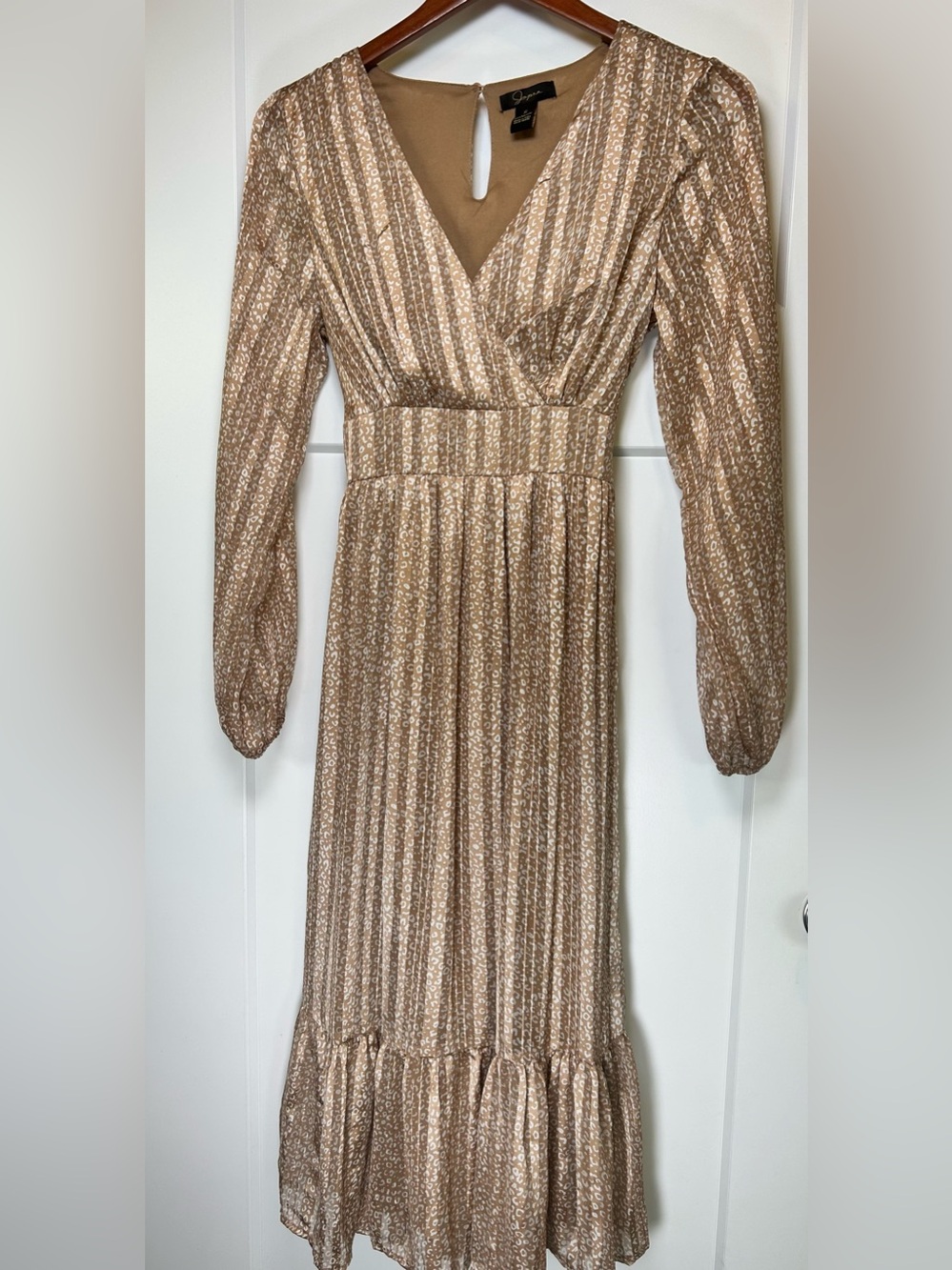 Japna Tan Metallic Gold Shimmer Leopard Print Pleated Midi Dress Size Small